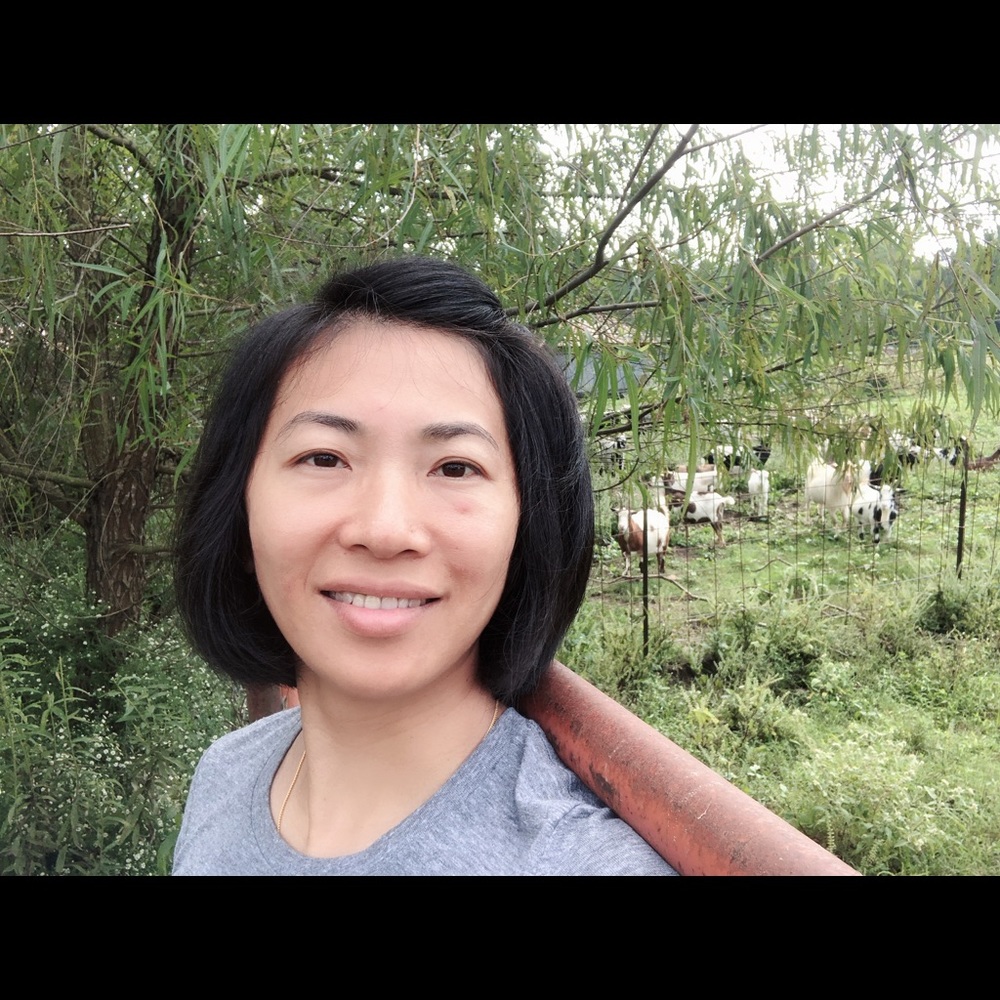 Meet your Posher, Carrie